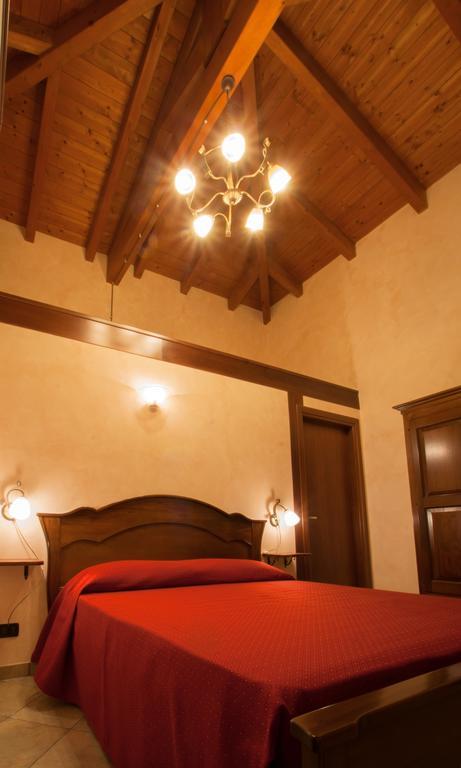 Agriturismo U' Casinu Da Scala Campora San Giovanni Pokoj fotografie