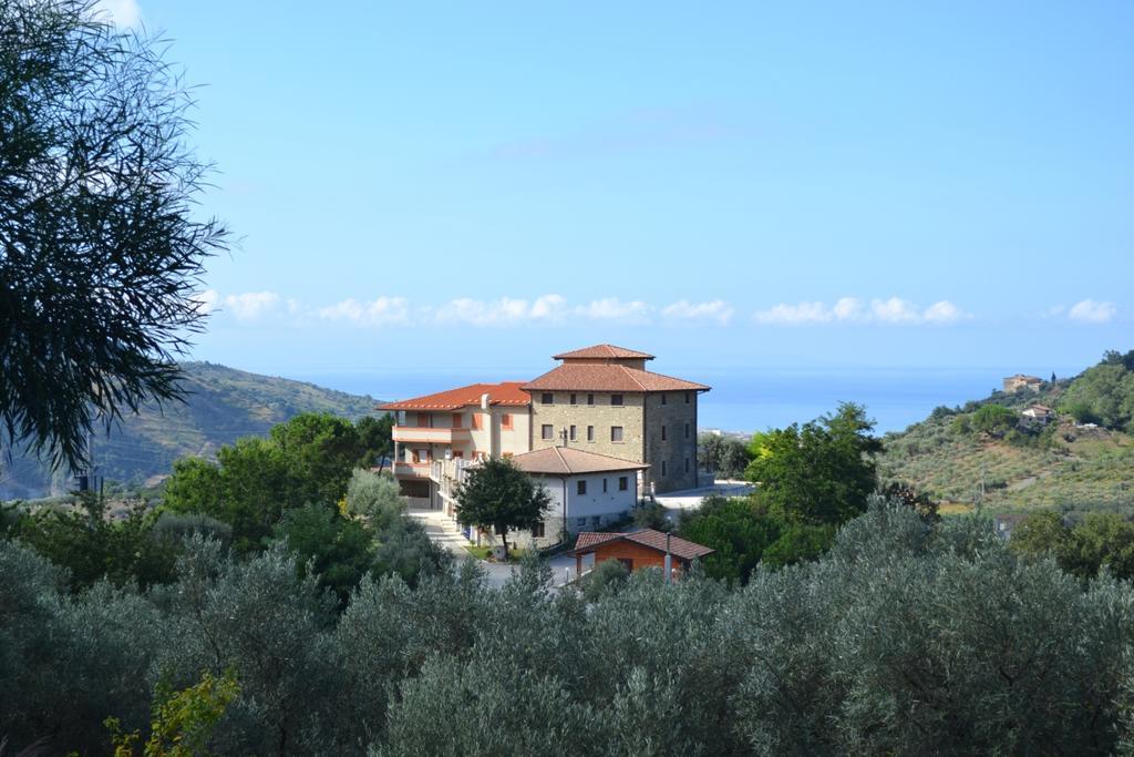 Agriturismo U' Casinu Da Scala Campora San Giovanni Exteriér fotografie